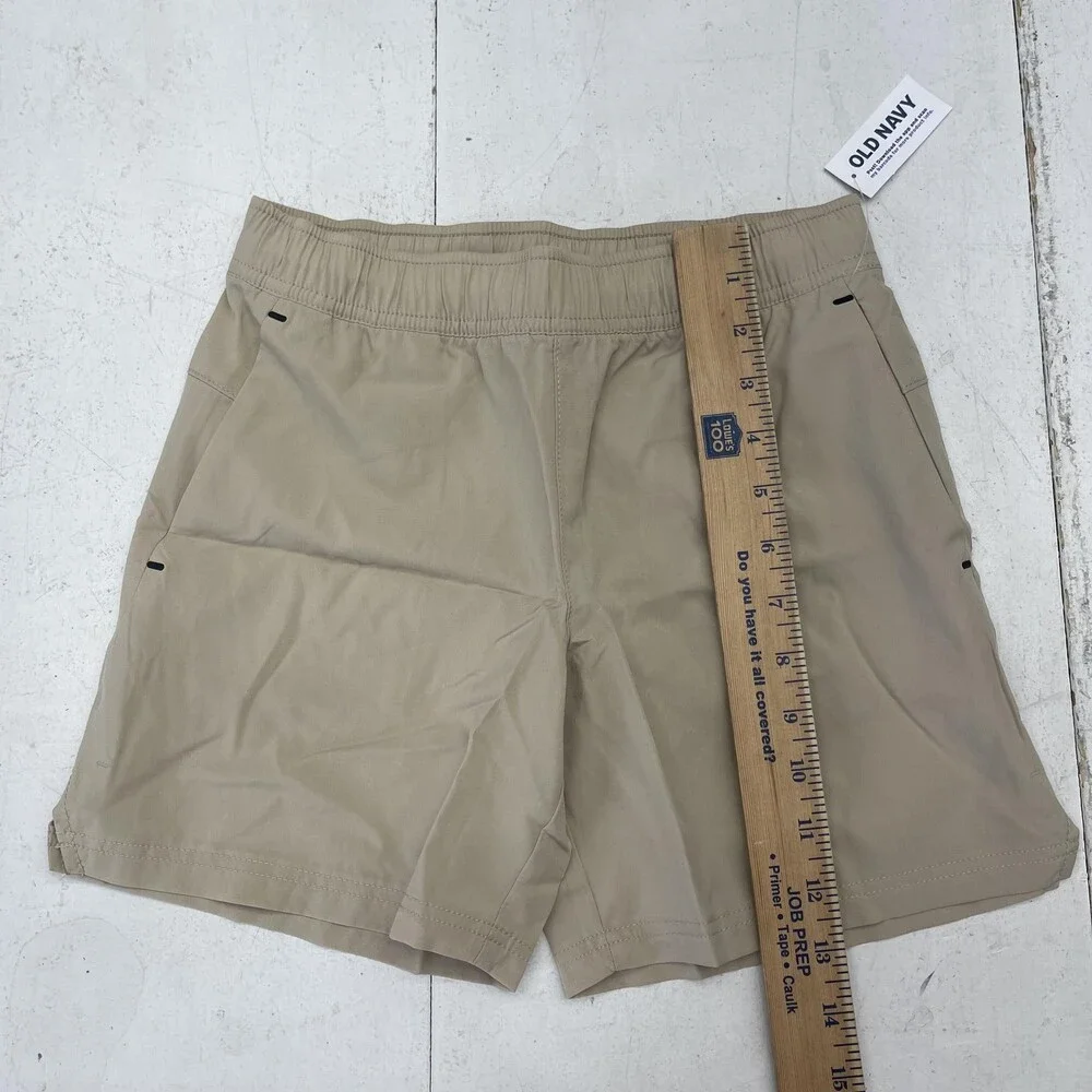 Old Navy Shorts Kids Medium Khaki StretchTech 5 in Inseam Quick-Dry Athletic
